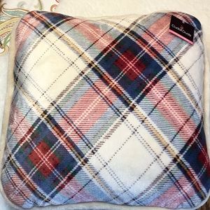 Cuddl Duds New with Tag Reversible 18” x 18” Pillow - front plaid / back ivory